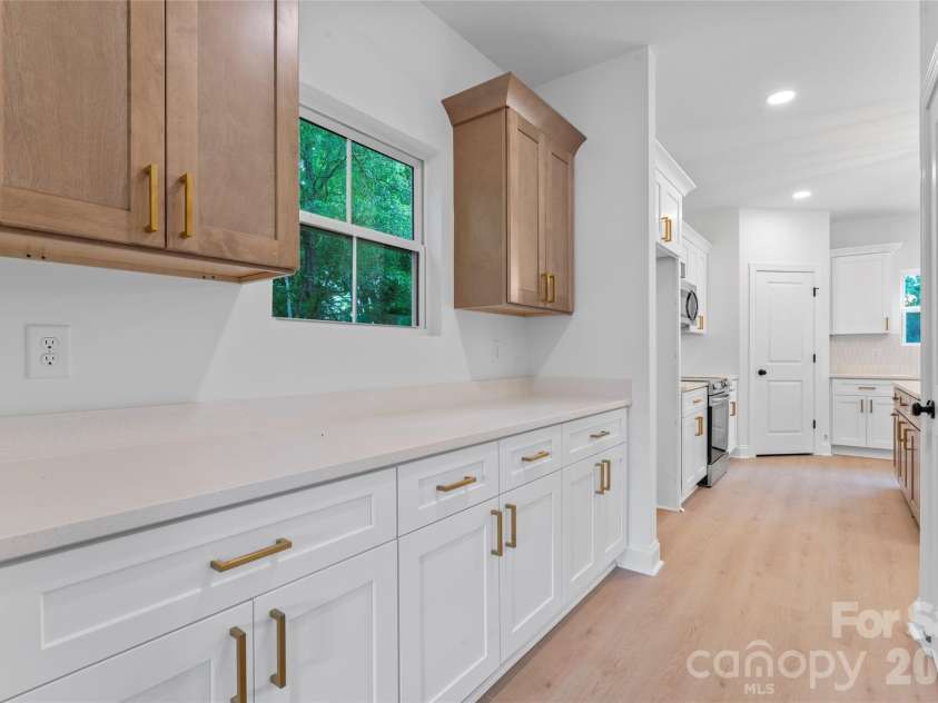 802 Patricia Avenue, Harrisburg, NC 28075.  MLS# CAR4285646, YatesRealty ID 21554. 