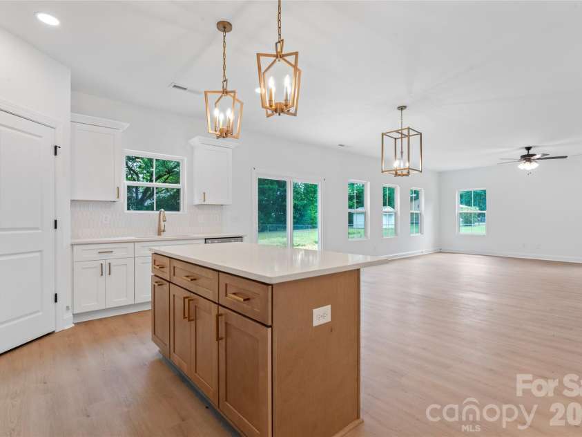 802 Patricia Avenue, Harrisburg, NC 28075.  MLS# CAR4285646, YatesRealty ID 21554. 