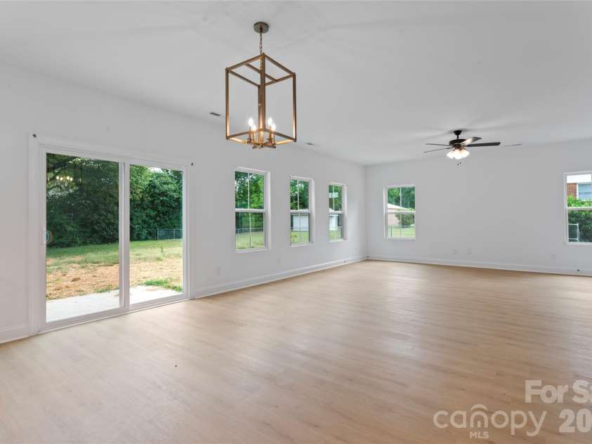802 Patricia Avenue, Harrisburg, NC 28075.  MLS# CAR4285646, YatesRealty ID 21554. 
