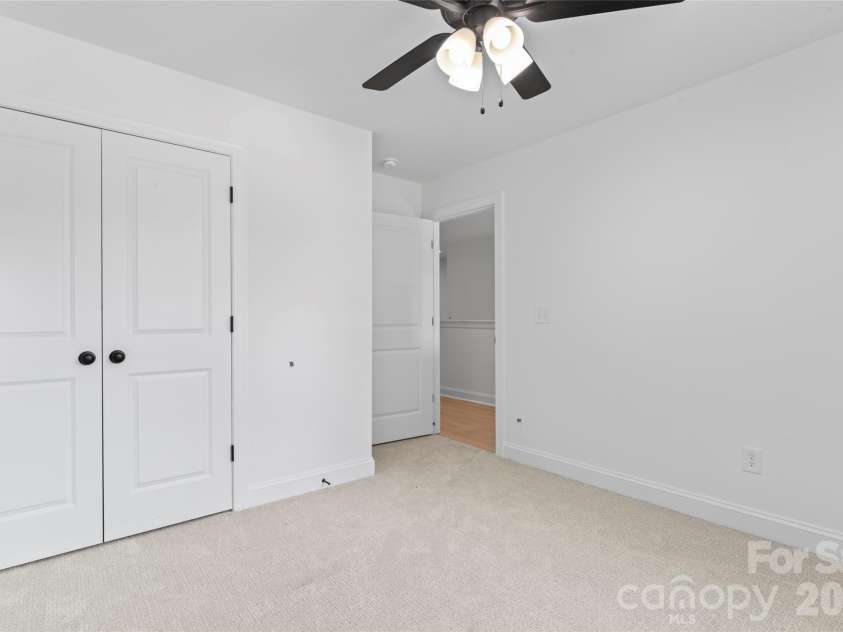 802 Patricia Avenue, Harrisburg, NC 28075.  MLS# CAR4285646, YatesRealty ID 21554. 