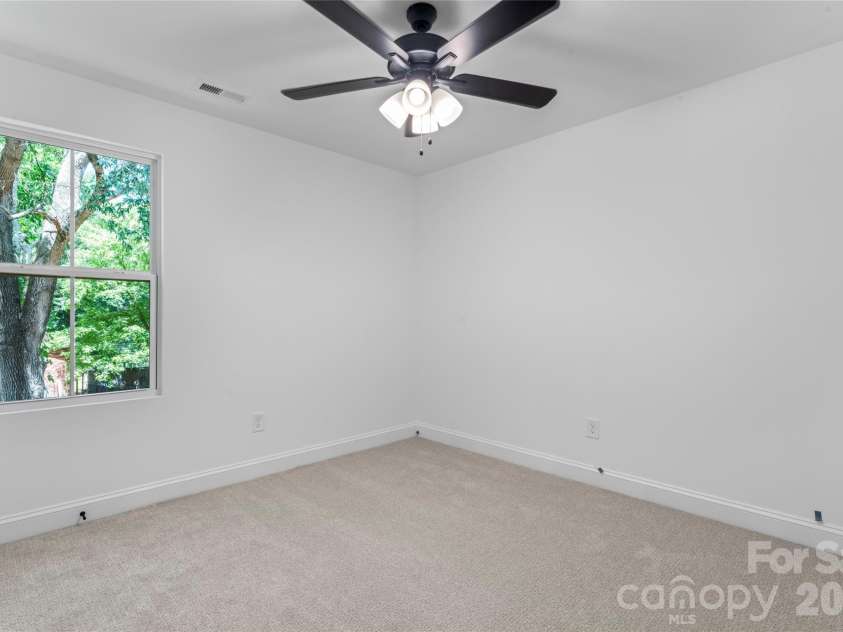 802 Patricia Avenue, Harrisburg, NC 28075.  MLS# CAR4285646, YatesRealty ID 21554. 