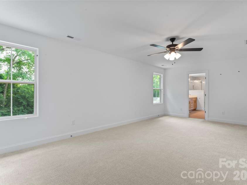 802 Patricia Avenue, Harrisburg, NC 28075.  MLS# CAR4285646, YatesRealty ID 21554. 