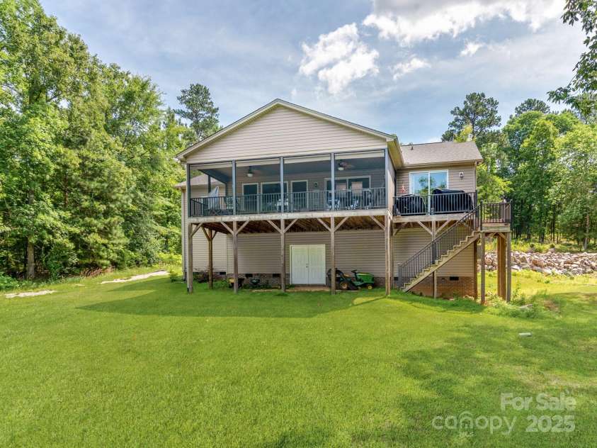 1879 Wateree Road, Winnsboro, SC 29180.  MLS# CAR4219254, YatesRealty ID 21556. 