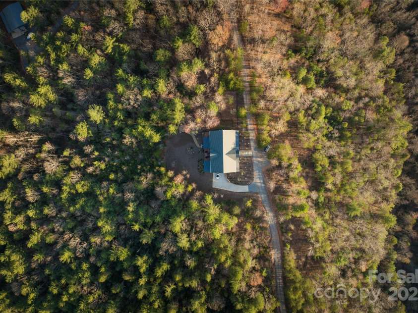 1555 Royal Lane, Lenoir, NC 28645.  MLS# CAR4243068, YatesRealty ID 2156. 25 Acres of Peace