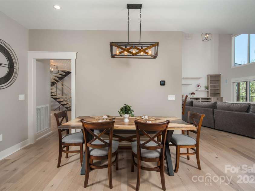 1555 Royal Lane, Lenoir, NC 28645.  MLS# CAR4243068, YatesRealty ID 2156. 