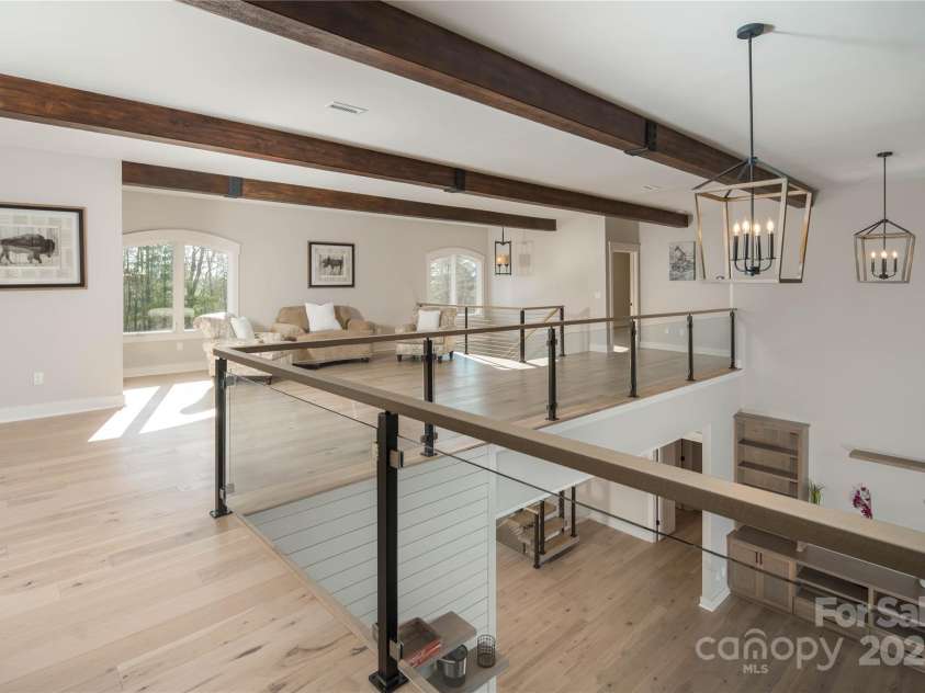 1555 Royal Lane, Lenoir, NC 28645.  MLS# CAR4243068, YatesRealty ID 2156. Loft/Flex Space