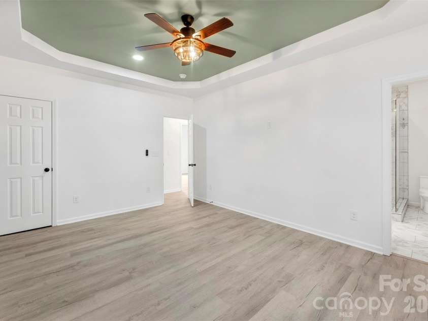 1618 Eaves Road, Shelby, NC 28152.  MLS# CAR4389221, YatesRealty ID 2156. 