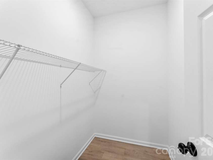 1618 Eaves Road, Shelby, NC 28152.  MLS# CAR4389221, YatesRealty ID 2156. 