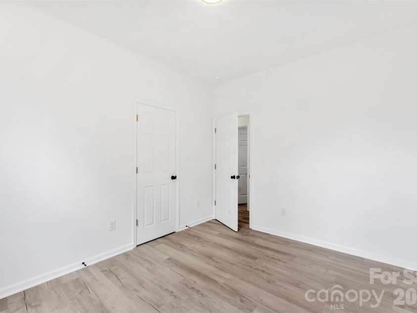 1618 Eaves Road, Shelby, NC 28152.  MLS# CAR4389221, YatesRealty ID 2156. 