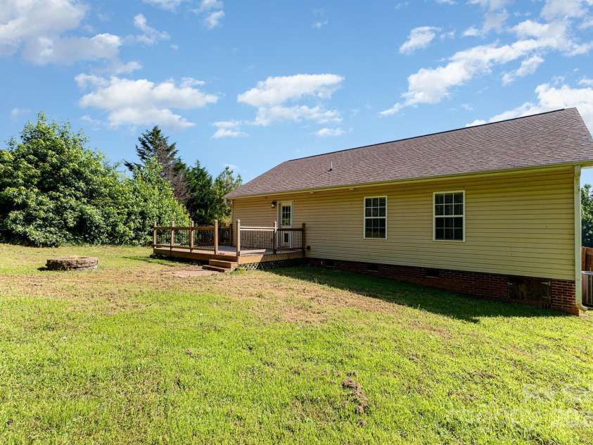 1221 Woodpecker Drive, Clover, SC 29710.  MLS# CAR4256731, YatesRealty ID 21560. 