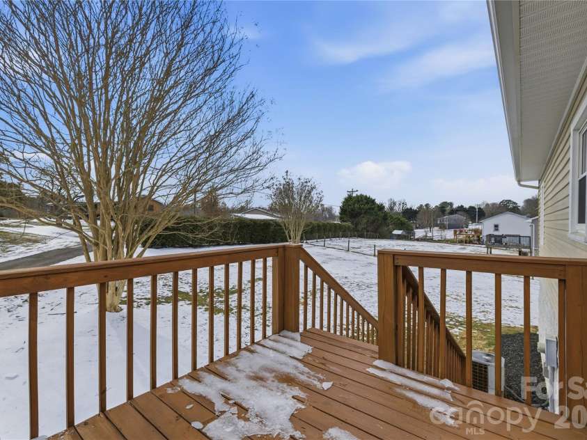 3375 Clarks Chapel Road, Lenoir, NC 28645.  MLS# CAR4336696, YatesRealty ID 21560. 