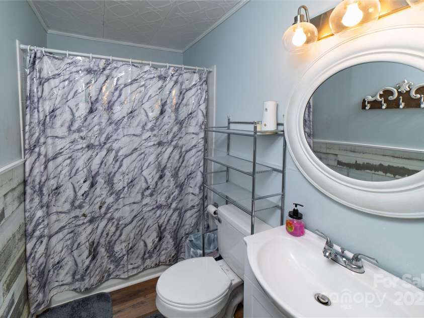 86 Pine Grove Drive, Andrews, NC 28901.  MLS# CAR4269180, YatesRealty ID 21562. 