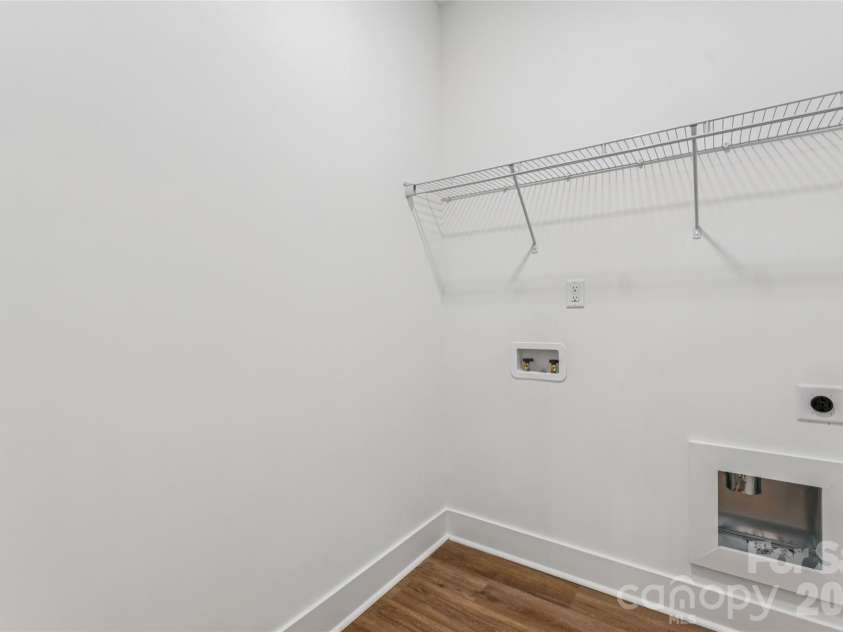 321 Henderson Circle, Harrisburg, NC 28075.  MLS# CAR4366750, YatesRealty ID 21564. 