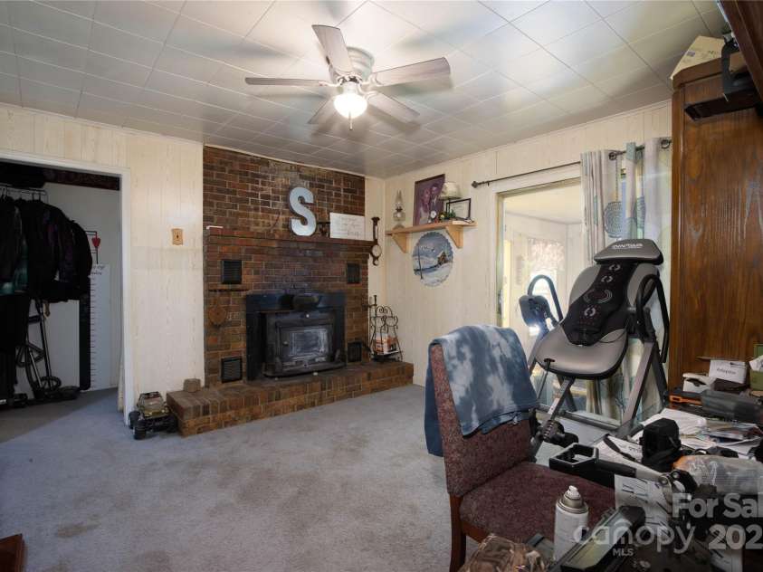 1424 Bear Creek Road, Bakersville, NC 28705.  MLS# CAR4272504, YatesRealty ID 21565. 