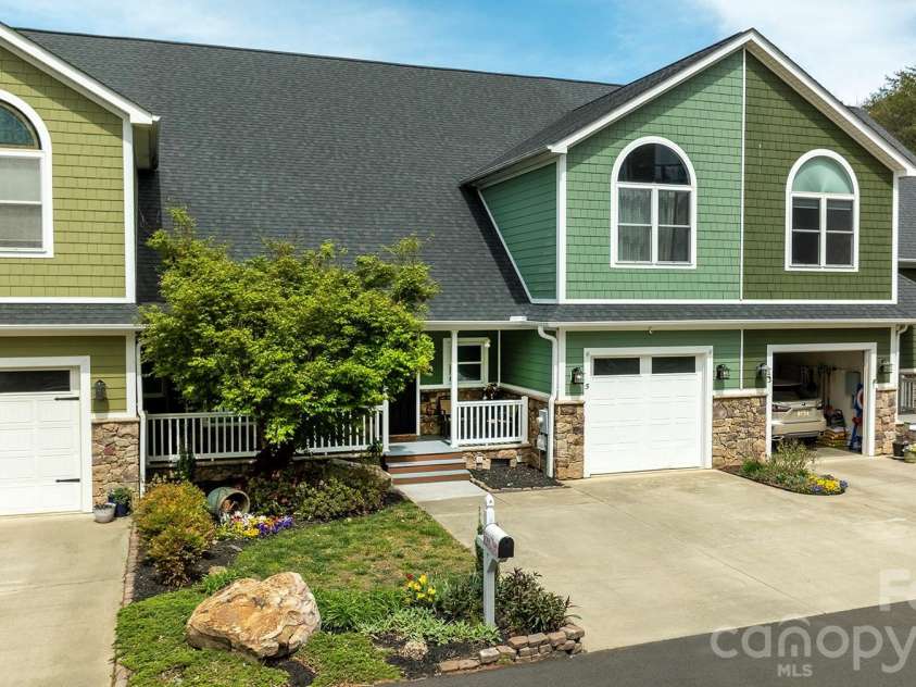 5 Gemini Heights, Weaverville, NC 28787.  MLS# CAR4341848, YatesRealty ID 21565. 