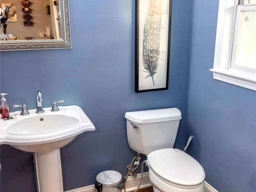 5 Gemini Heights, Weaverville, NC 28787.  MLS# CAR4341848, YatesRealty ID 21565. Hall half bath