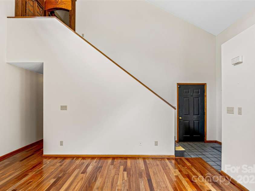 1 Mistic Cove, Fletcher, NC 28732.  MLS# CAR4254040, YatesRealty ID 21566. 