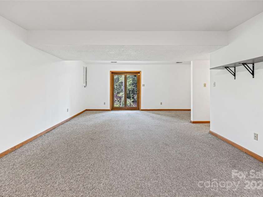 1 Mistic Cove, Fletcher, NC 28732.  MLS# CAR4254040, YatesRealty ID 21566. 