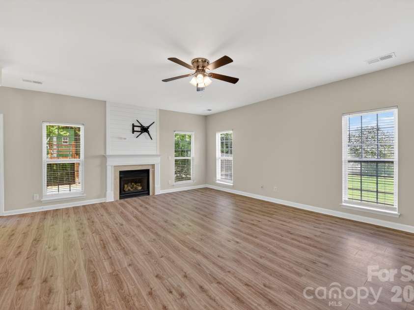 3434 Fallowbrook Forest None, York, SC 29745.  MLS# CAR4369545, YatesRealty ID 21566. 