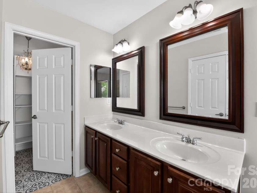 3434 Fallowbrook Forest None, York, SC 29745.  MLS# CAR4369545, YatesRealty ID 21566. 