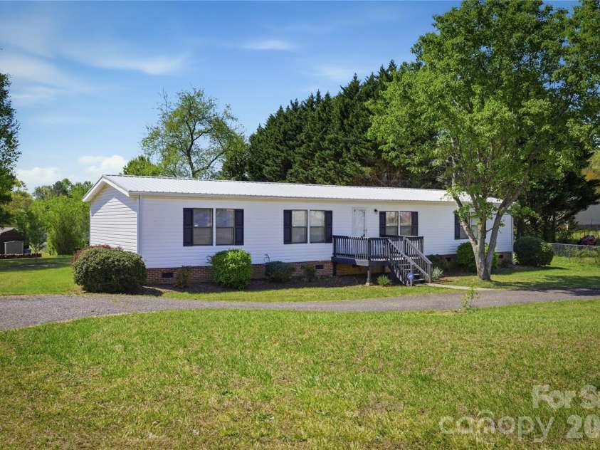 4859 Thistle Court, Granite Falls, NC 28630.  MLS# CAR4364158, YatesRealty ID 21568. 