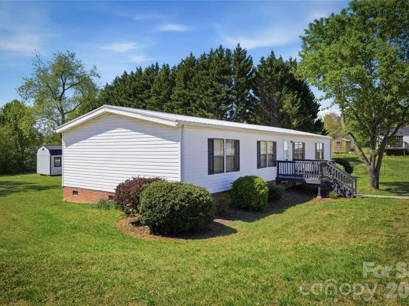 4859 Thistle Court, Granite Falls, NC 28630.  MLS# CAR4364158, YatesRealty ID 21568. 