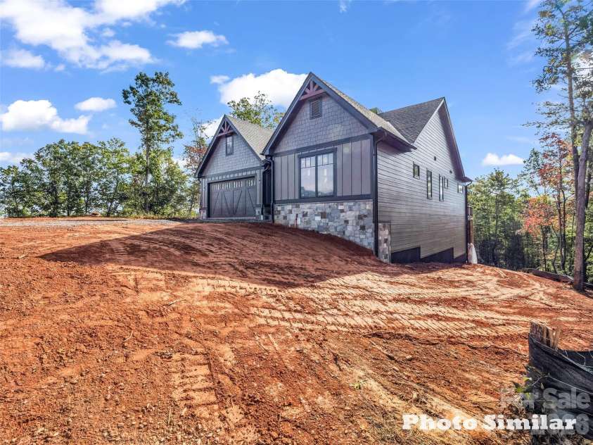 1 Jackson Ridge Lane, Mill Spring, NC 28756.  MLS# CAR4249280, YatesRealty ID 2157. 