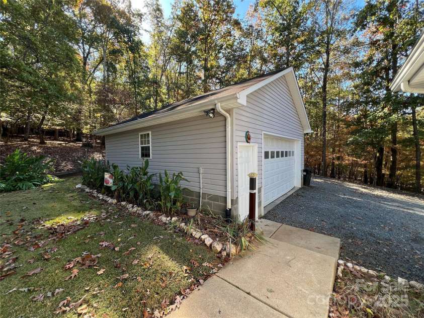 25397 Stony Mountain Road, Albemarle, NC 28001.  MLS# CAR4314846, YatesRealty ID 2157. 25397 Stony Mtn RoadAlbemarle NC 28001