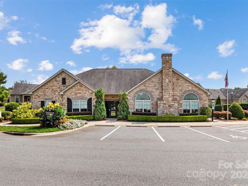 4759 Polo Gate Boulevard, Charlotte, NC 28216.  MLS# CAR4181175, YatesRealty ID 2157. Community clubhouse