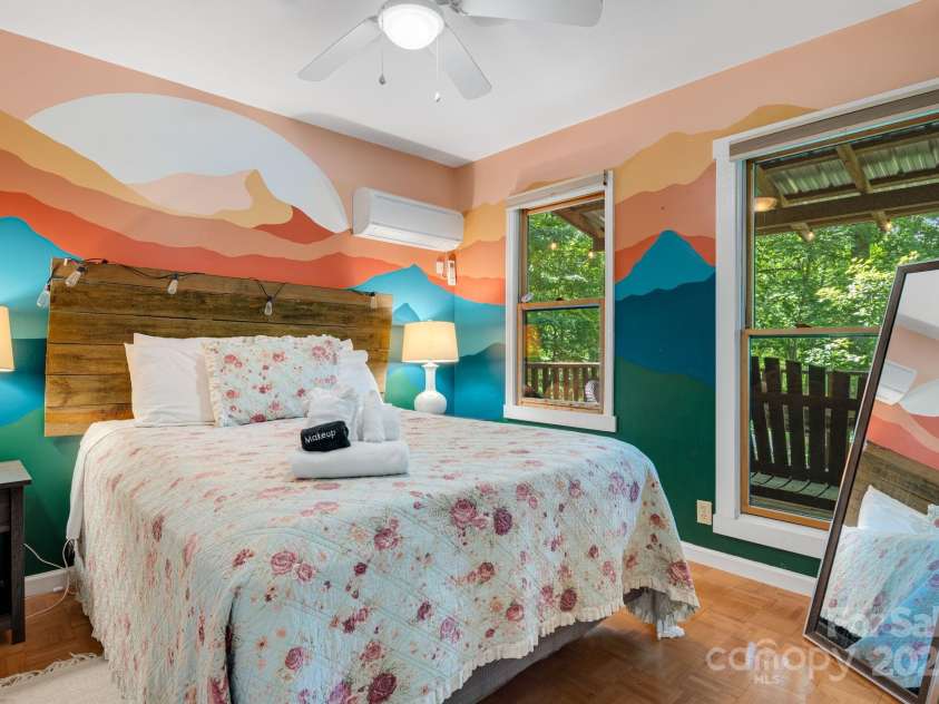 37 Poplar Drive, Rosman, NC 28772.  MLS# CAR4270053, YatesRealty ID 21574. 