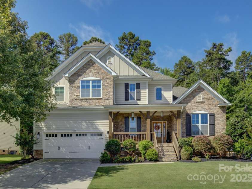 17537 Caddy Court, Charlotte, NC 28278.  MLS# CAR4271685, YatesRealty ID 21576. 