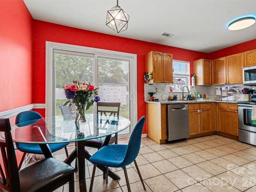552 Chase Brook Drive, Rock Hill, SC 29732.  MLS# CAR4374612, YatesRealty ID 21579. 