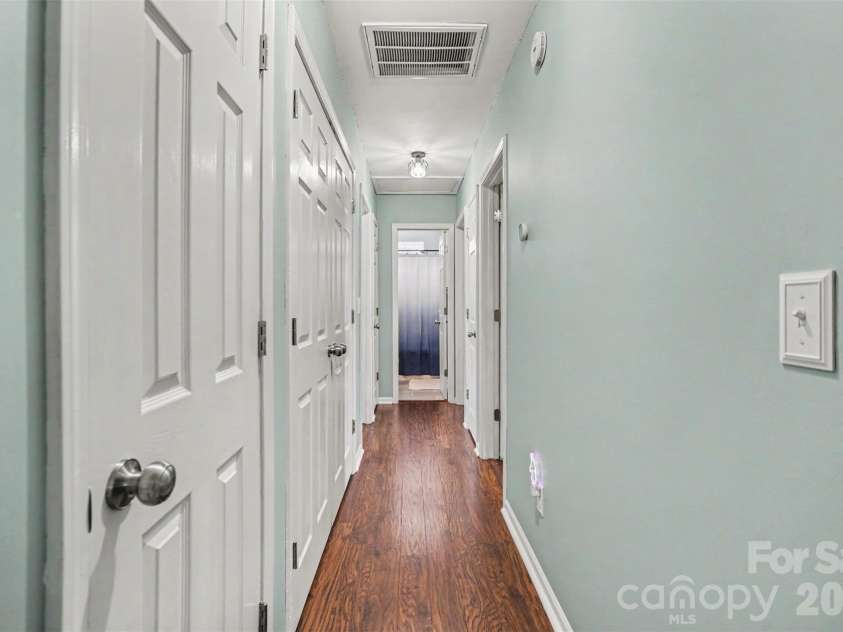 552 Chase Brook Drive, Rock Hill, SC 29732.  MLS# CAR4374612, YatesRealty ID 21579. 
