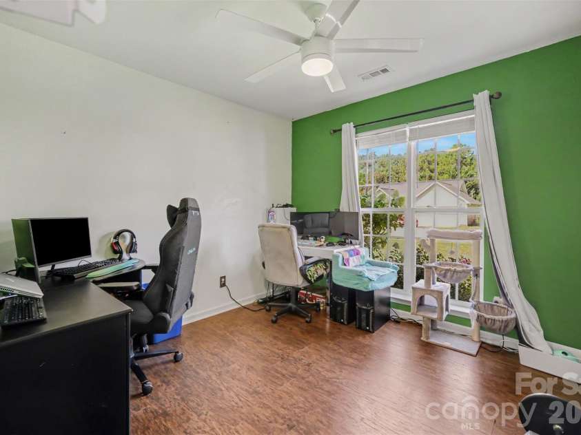 552 Chase Brook Drive, Rock Hill, SC 29732.  MLS# CAR4374612, YatesRealty ID 21579. 