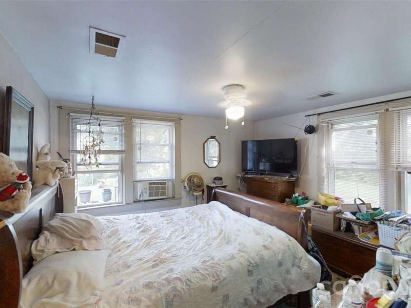 21 Maple Avenue, Candler, NC 28715.  MLS# CAR4273168, YatesRealty ID 21580. Bedroom one
