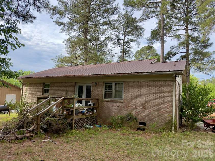 115 White Oak Street, Morven, NC 28119.  MLS# CAR4378953, YatesRealty ID 21582. 
