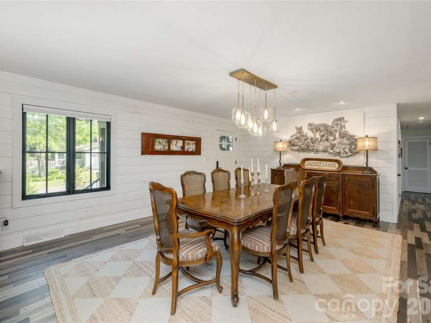 17 Grove Street, Brevard, NC 28712.  MLS# CAR4377940, YatesRealty ID 21584. 