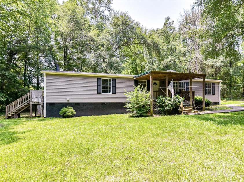 615 Hawley Road, McConnells, SC 29726.  MLS# CAR4260455, YatesRealty ID 21584. 