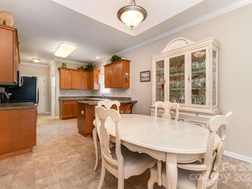2333 Wednesbury Court, Kannapolis, NC 28083.  MLS# CAR4259789, YatesRealty ID 21588. 
