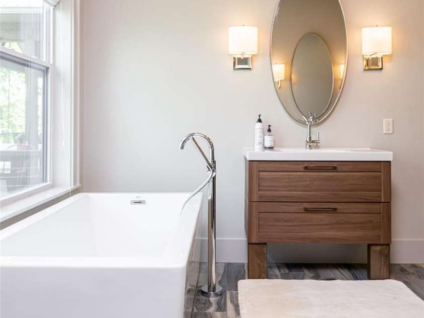 532 Tsali Crossing, Bryson City, NC 28713.  MLS# CAR4333421, YatesRealty ID 2159. 