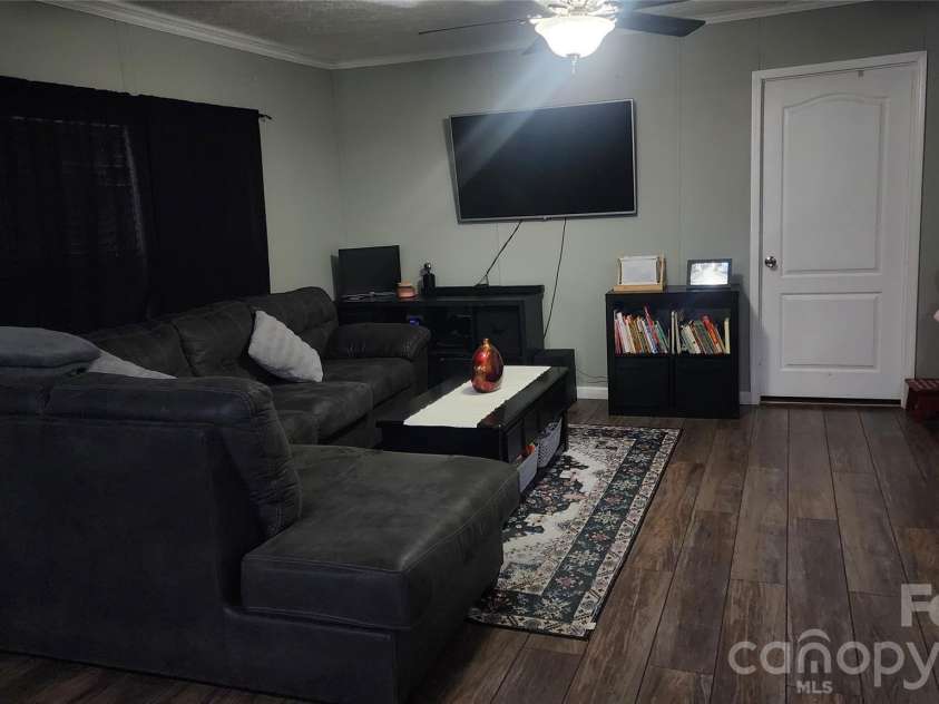 67 Indian Trail Road, Candler, NC 28715.  MLS# CAR4337508, YatesRealty ID 2159. 