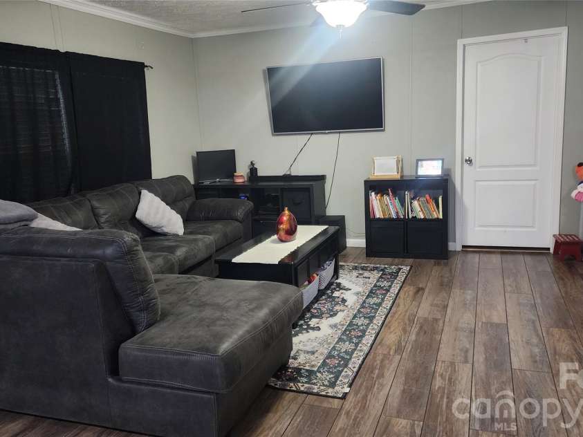 67 Indian Trail Road, Candler, NC 28715.  MLS# CAR4337508, YatesRealty ID 2159. 