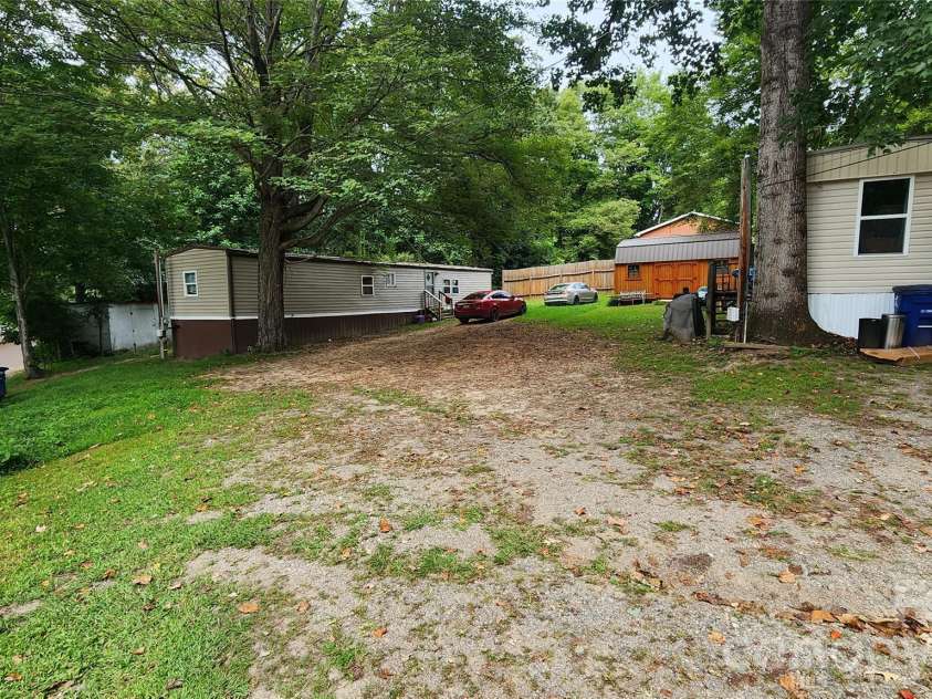 67 Indian Trail Road, Candler, NC 28715.  MLS# CAR4337508, YatesRealty ID 2159. 