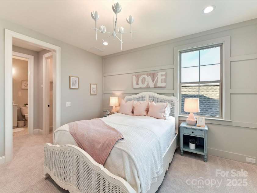 8111 Farm Crossing Lane, Huntersville, NC 28078.  MLS# CAR4189460, YatesRealty ID 2159. Bedroom 3