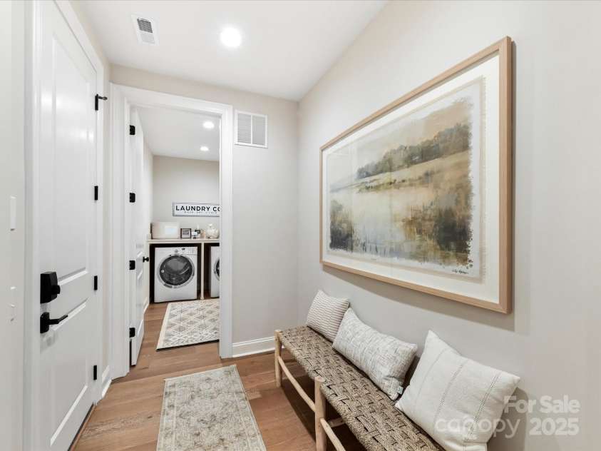 8111 Farm Crossing Lane, Huntersville, NC 28078.  MLS# CAR4189460, YatesRealty ID 2159. Launch