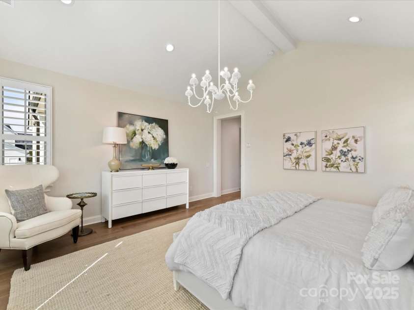 8111 Farm Crossing Lane, Huntersville, NC 28078.  MLS# CAR4189460, YatesRealty ID 2159. Primary Bedroom