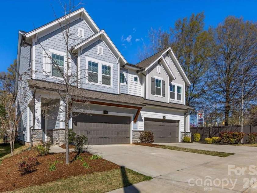 1241 Drummond Avenue, Charlotte, NC 28205.  MLS# CAR4362563, YatesRealty ID 21590. 