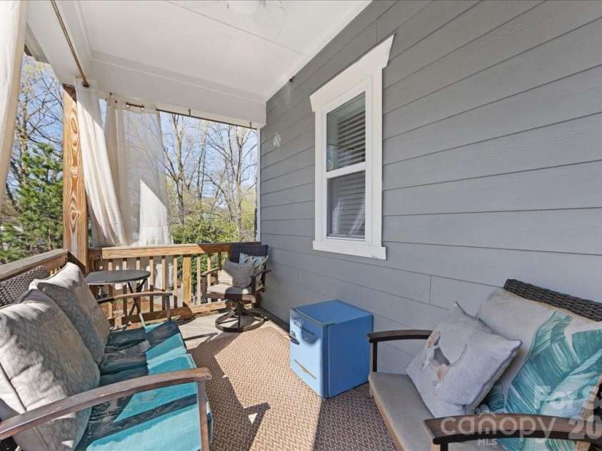 1241 Drummond Avenue, Charlotte, NC 28205.  MLS# CAR4362563, YatesRealty ID 21590. 