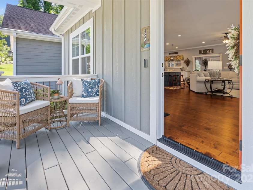 156 Olivet Lane, Fletcher, NC 28732.  MLS# CAR4272204, YatesRealty ID 21590. Front porch entry into home