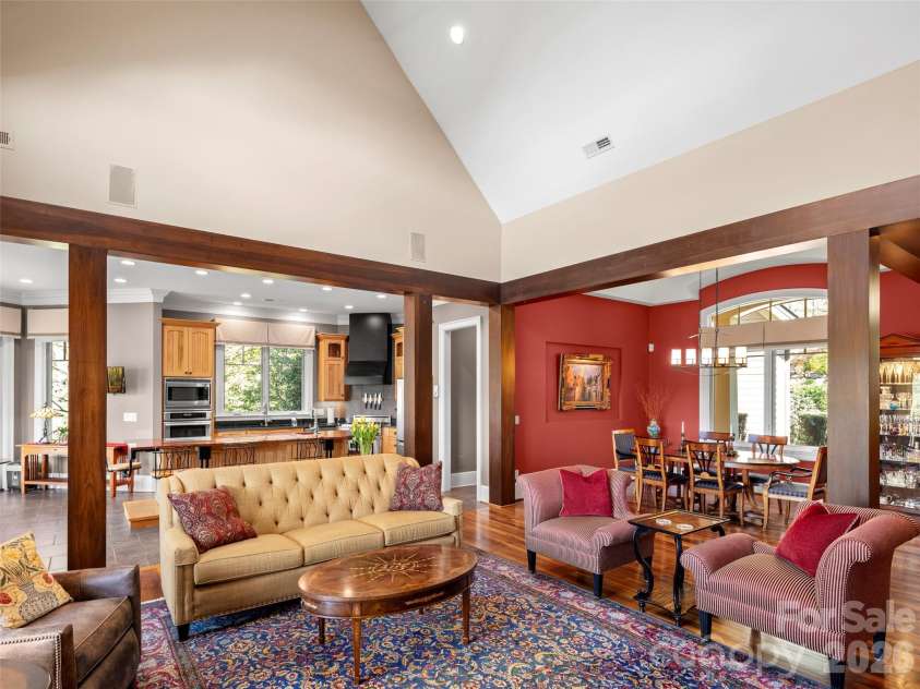 171 Walnut Valley Parkway, Arden, NC 28704.  MLS# CAR4373802, YatesRealty ID 21591. 